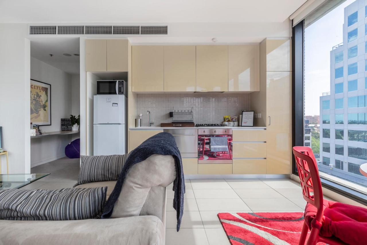 Light, Airy, Spacious Queens Road Apartment Melbourne Exterior photo