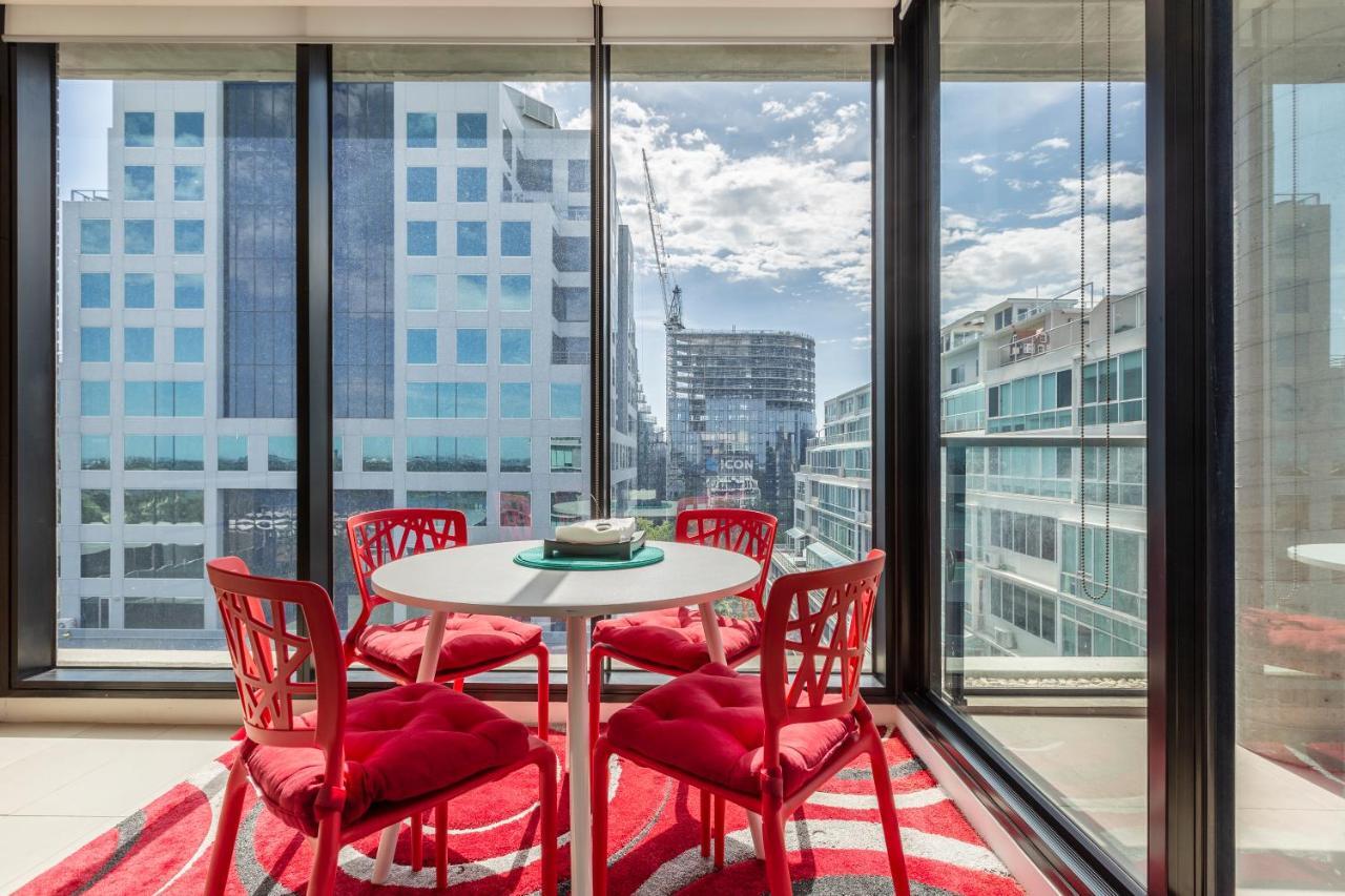 Light, Airy, Spacious Queens Road Apartment Melbourne Exterior photo